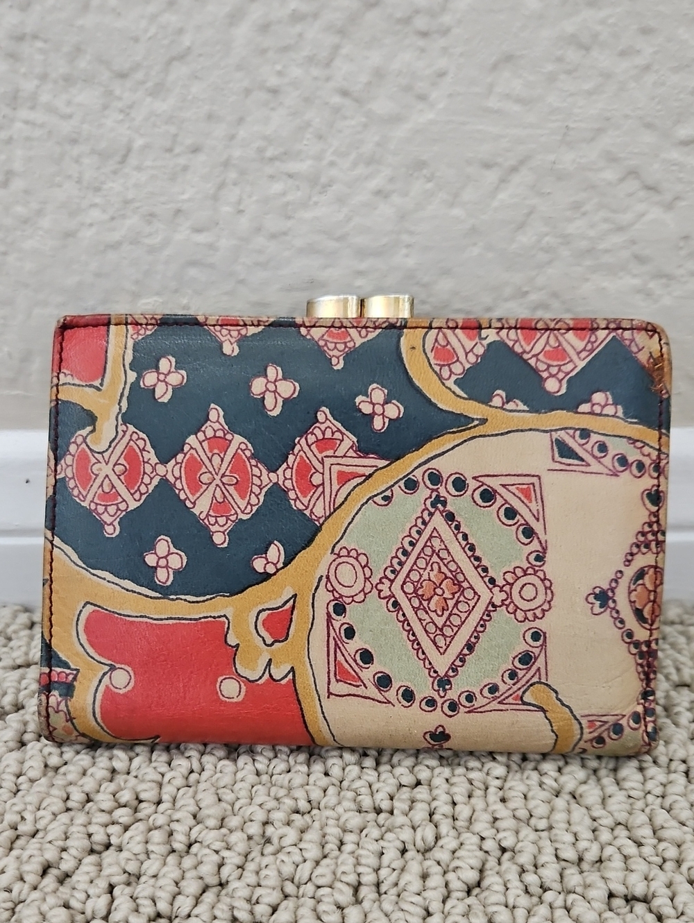 Vintage Lisette Leather Wallet - Picture 2 of 9